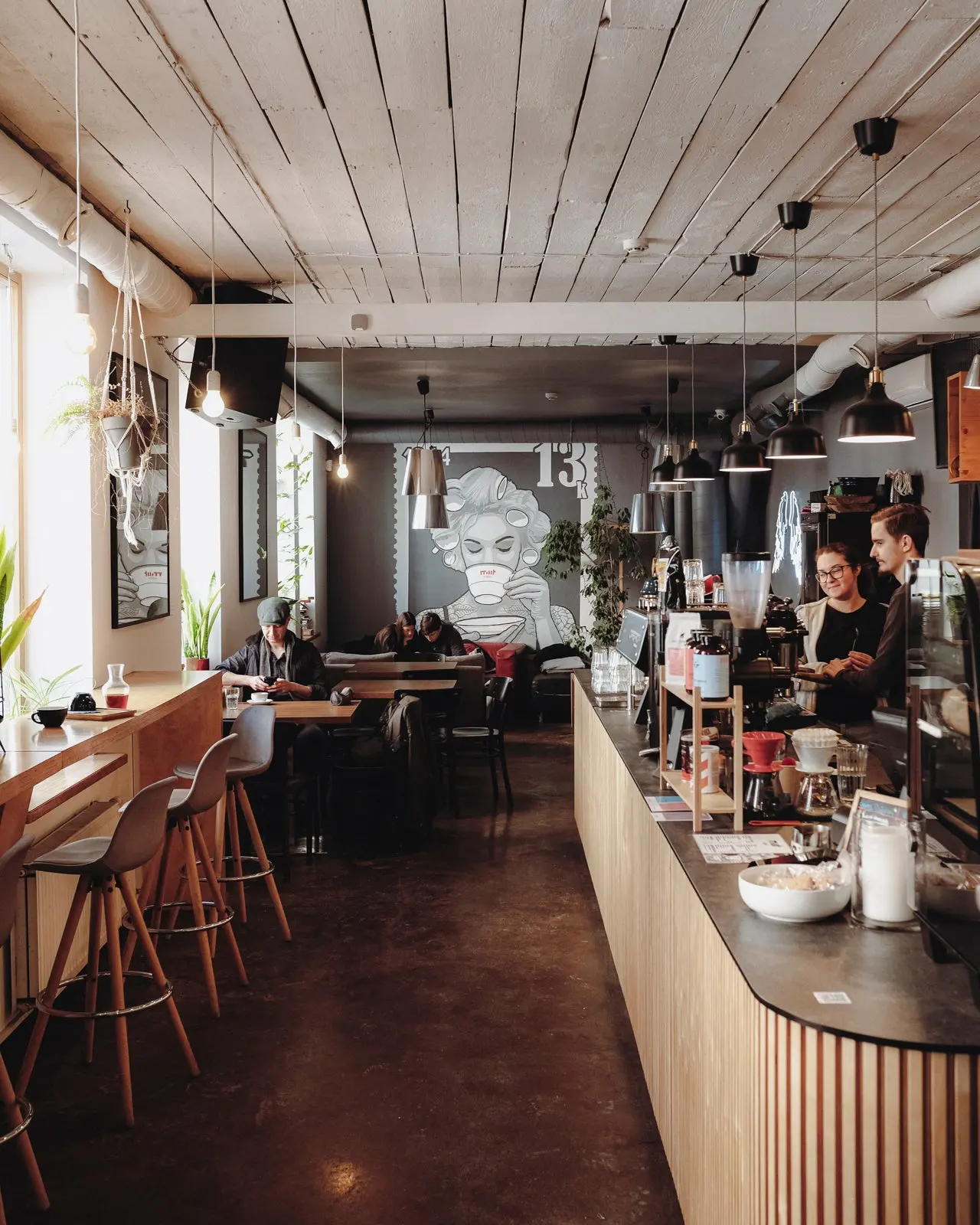 MIIT COFFEE interjers Rīgā